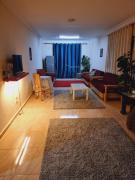 Cairo Nasr City - 15minutes from Airport - private single room with shared bathroom - غرفة مفردة خاصة مع حمام مشترك - chambre simple privée avec salle de bain partagée - одноместный отдельный номер ?