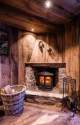 LIllaz - 4 bedrooms, log fire