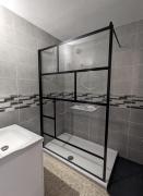 Golfe Juan grand 2 pièces proche plage et Cannes