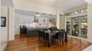Bribie Bliss: Luxe Canal Living