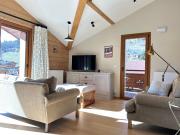 Appartement de standing - 3 chambres, balcons, garage, proche centre et remontées mécaniques - FR-1-623-357