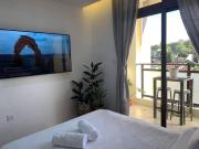 Chic Studio Unit with a Balcony and a View in Megatower Residences 3