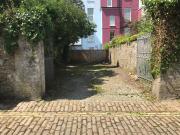 Large modern maisonette with parking