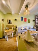 Charming Getaway in Casablanca Maroc, Cozy Home with Thoughtful Amenities