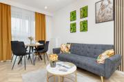 Stylish Bright Apartment Starowiejska near Arena Gdańsk with Balcony & Parking by Renters