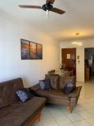 Apto com Varanda e Churrasqueira - 30 m da Praia