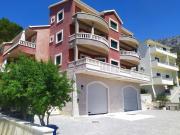 Apartments with a parking space Duce, Omis - 22598