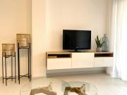 Punta Glea - Bajo con jardin y vista al mar.