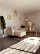 Charming 2 Bedroom in Tacoma