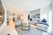 Amazing 3 Bedroom Flat in the Heart of Wimbledon