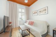 Comfortable & Bright Apartment Rzeszów by Renters