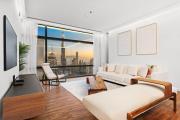 Burj Khalifa & Downtown Views - 3BR Family Retreat Near Dubai Mall