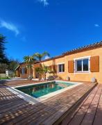 Valbonne, villa avec piscine