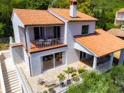 House 33 A - Apartment