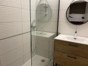 SUPERBE LOGEMENT CLIMATISE à 2 PAS DE LA MER