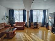 Spacious apartment near old town