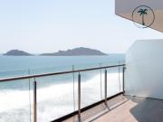 Terraza con Vista al Mar, BBQ y Piscina