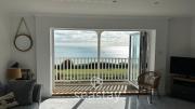 Lunas Seaview Apartment Sleeps 4 Parking Beach