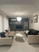 Two bedroom apartment in central with garage