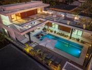 New 6 bd Modern Home Walk to Beach