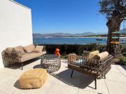 Le Galatee -T2 luxe les pieds dans leau - Porticcio