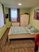 gemütlicher Gartenbungalow (Nr. 4) mit Terrasse - Strandvogtei Sellin