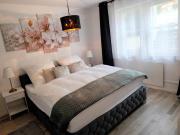 Fewo BUDDY, 2 große Zimmer mit Balkon