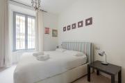GuestHost - Bright Apartment - 650 m far from Arco della Pace