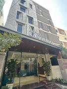 Hotel Landridge - HITECH City Hyderabad