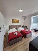 Deluxe Apartment near Tirana City Center Double or Twin Bed