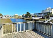 Session Break Home- Approx 528 Feet to the Beach