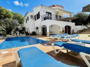 Villa Tramuntana by Costabravaway