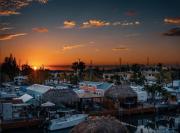 Waterfront Studio 1, Kayaks, Pool, Bay View, Wifi