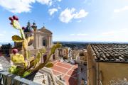 Top Caltagirone