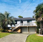 Gerroa Beach Family Headland Escape