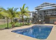 Hibiscus Close Beach Front Living managed by Batemans Bay Accom