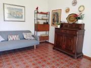 Top Chiavari