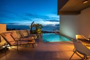 Astonishing villa Blue Horizon w heated pool Astonishing villa Blue Horizon w heated pool