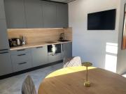 BRIVIBAS RESIDENCE - SOUTH NORTH, free PRIVAT parking, free WIFI, self check-in