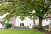 Two Bedroom Country Cottage in County Durham with Village Pub and Free Parking For Holidays and Work Stays