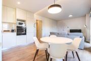 Amazing Liberdade Apt Ground Floor w AC Elevator Amazing Liberdade Apt Ground Floor w AC Elevator