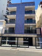 Guarapari Praia - 2 quartos atras do mar, escada Guarapari Praia - 2 quartos atras do mar, escada