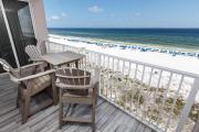 IP612-Beachfront 2 Bed with FREE Beach Service!