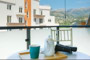 Top Himare