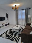 Creative Apartment Creative Apartment