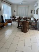 Top Paralimni