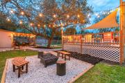 Private Pool & Game Room near Six Flags