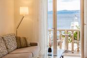 Apartment Riva Mare with Sea View in the center