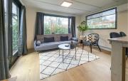1 Bedroom Cozy Stacaravan In Putten