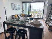Modern Homely 2BR APT w Parking Bowen Hills